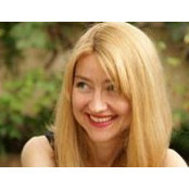 Cassandra Golds's photo