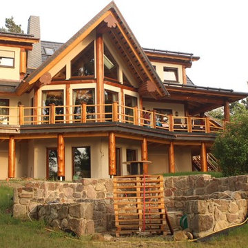 Lavall Residence