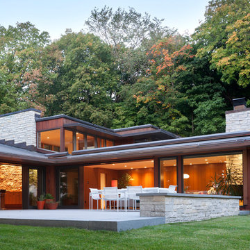 SOLID MID-CENTURY