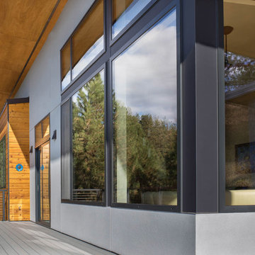 Ridge Residence