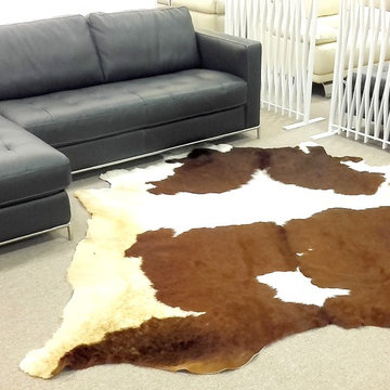 Luxury Premium Cowhide Rug / 6'7" x 7'3" / Handmade / Imported from Europe