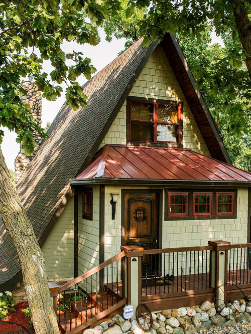 A perfect setting..... Scott's Lake House