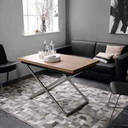 The Rubi - Dining Tables