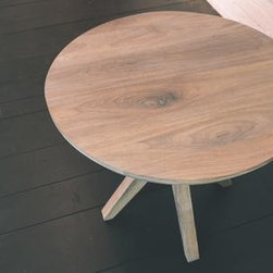 Coffee tables and hall tables - Furniture