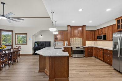 Trendy kitchen photo in Wichita