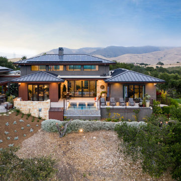 Las Ventanas Hillside Residence