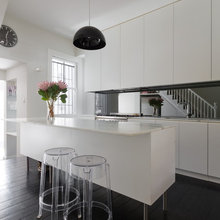 Kitchen backsplash