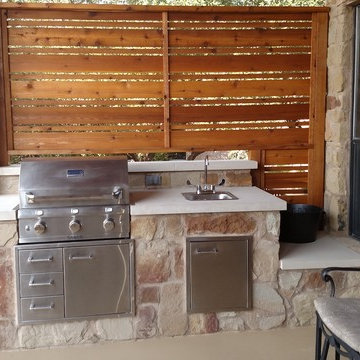 Austin Patio and Outdoor Kitchen Overlooking the Colorado River