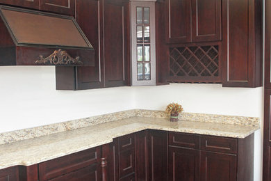 kitchen cabinet &granite countertop