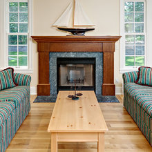FIREPLACE IN FAMILY ROOM