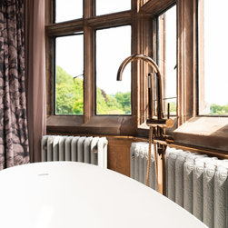Standon Hall - A Luxury Wedding Venue - Bath Taps