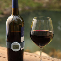 Epicureanist Wine Bottle Collar Thermometer - Wine And Bar Tools