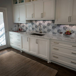 Laurel Hollow, NY - Transitional - Kitchen - Kitchen Cabinetry