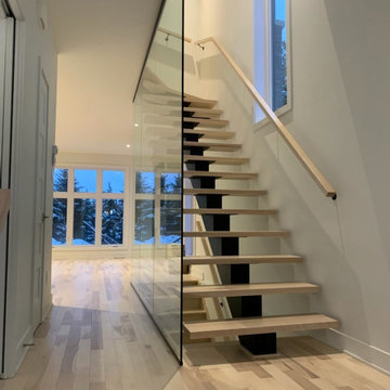 Modern Custom Stairs - Tempered Glass Wall