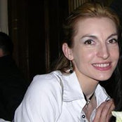 Nadia Nadi's photo