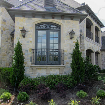 Evergreen Trees & Shrubs