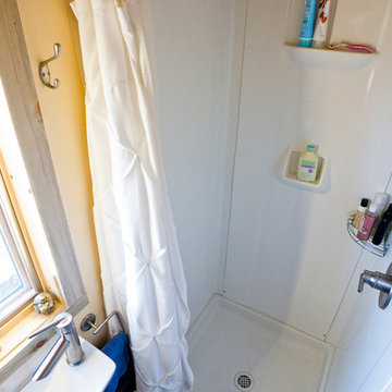 Tiny House Shower