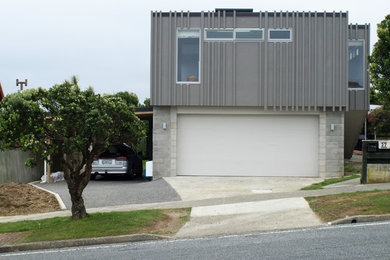 Photo of a contemporary exterior in Wellington.