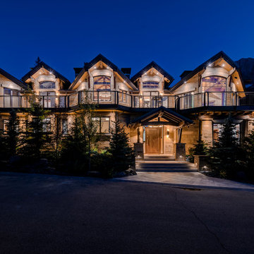 Mountain Luxury in Canmore