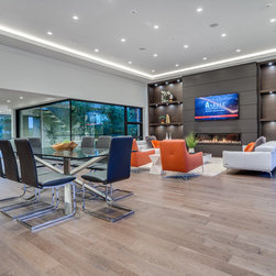910 LEOVISTA - Products