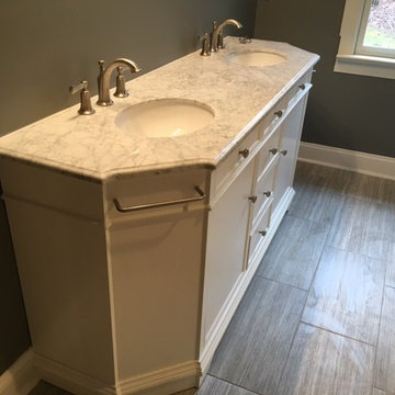 north raleigh bathroom and foyer