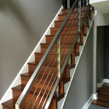 Stainless steel horizontal railing
