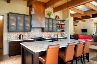 Kitchen photo in Hawaii