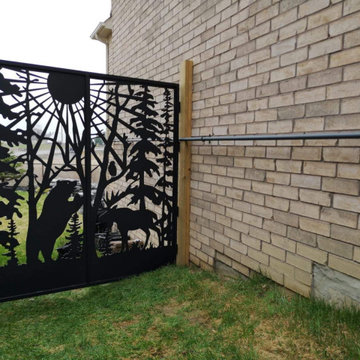 Decorative Panel Metal Outdoor Garden Privacy Screen Yard Art