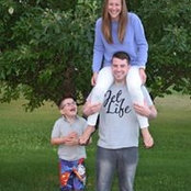 Joshua Lee's photo