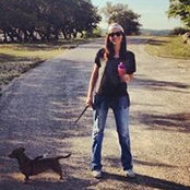 Arlene Bustamante's photo