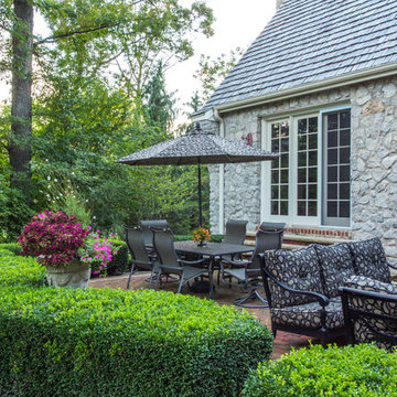 Lake Forest Residence