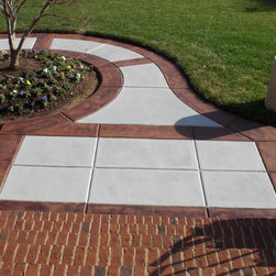 Silver Gray Walkway with Chicory Border - Outdoor Products