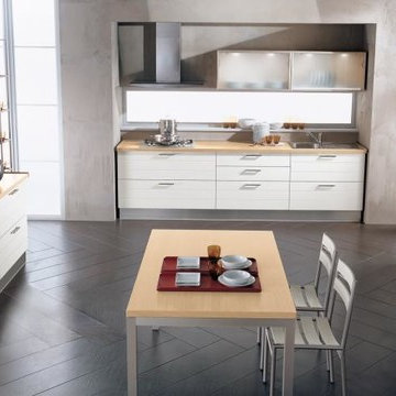 Modern Italian Custom Made Kitchens by LUBE