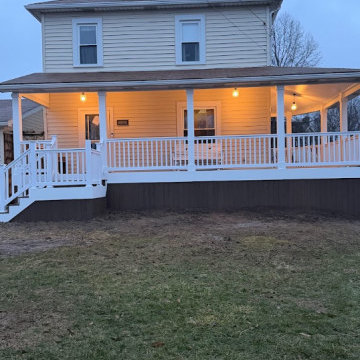 Traditional Wraparound Covered Porch