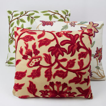 Pillows, Pillows & Throws