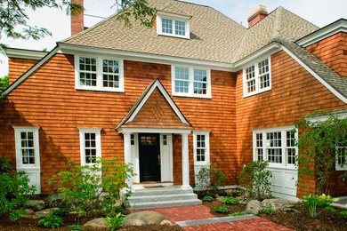 Craftsman exterior home idea in Boston