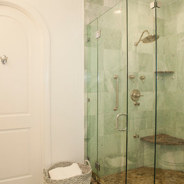 Villanova, PA : Shower Stall