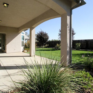 "Avila" Model Home in "Dry Creek" Clovis Tract