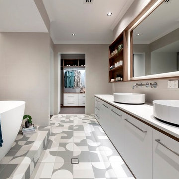 Webb & Brown-Neaves - The Palm Springs