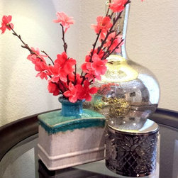 Accessories - Vases