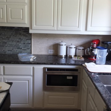 Drawer Microwave and Pull Out Spice Rack