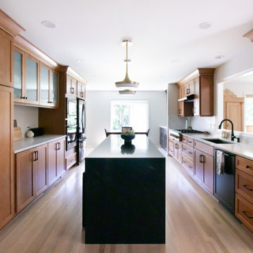A Space That Works: Designing a Warm, Functional Kitchen for Everyday Life