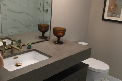 Inspiration for a mid-sized mid-century modern master single-sink bathroom remodel in Ottawa with a floating vanity