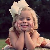 Elena Robertson's photo