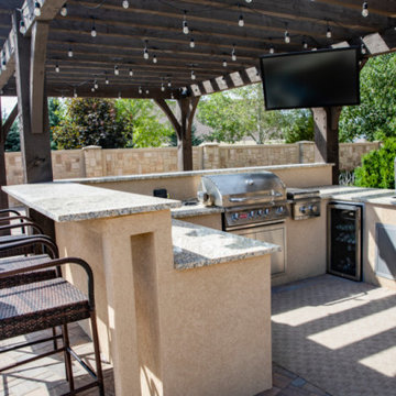 Outdoor Kitchen With Sink And Drink Fridge