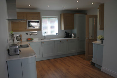 This is an example of a classic kitchen in Hampshire.