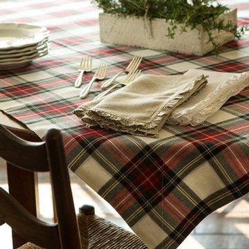 Holiday Tablescape