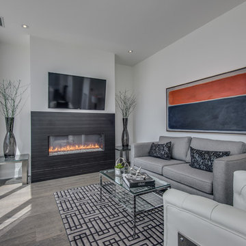 Stunning Penthouse Overlooking Toronto