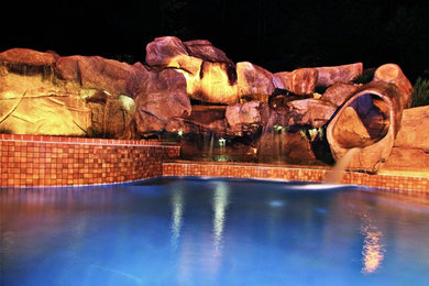 Inspiration for a contemporary landscaping in Other.