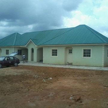 mid income & luxury homes